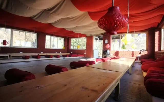 Triund Camps Riverside Resort