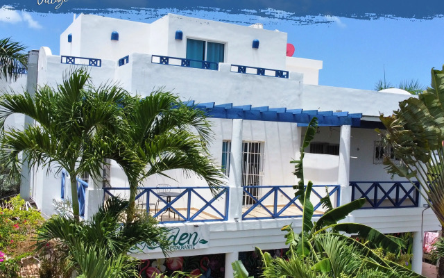 Tribe Inn & Rooftop Lounge