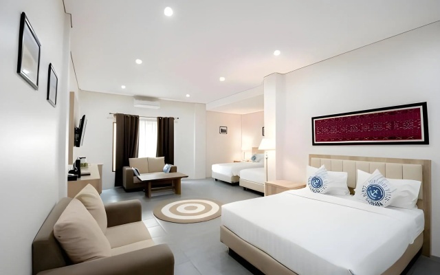 La Cecile Hotel and Cafe Komodo – Guest Rooms – Labuan Bajo