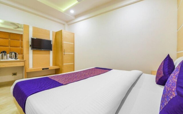 Anroute Stays - Marol Naka