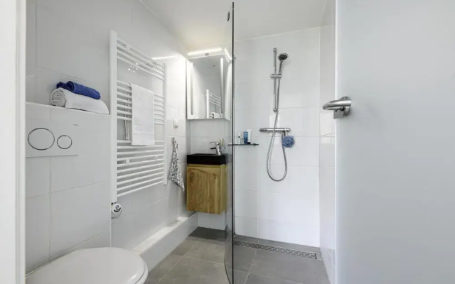 Penthouse Near Loosdrechtse Lakes