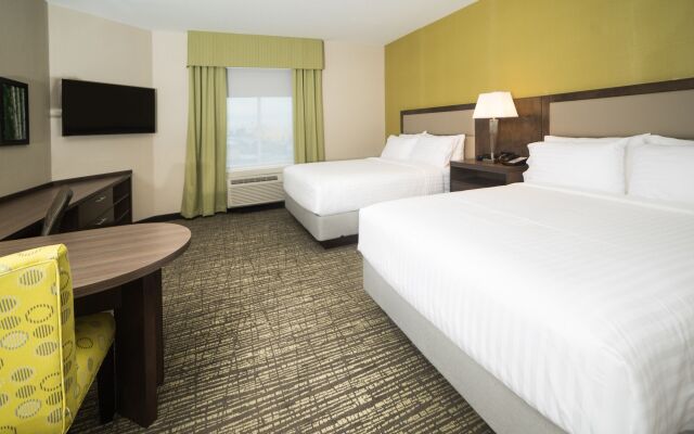 Candlewood Suites West Edmonton - Mall Area, an IHG Hotel