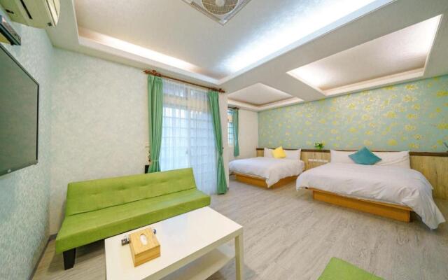 Honey House LuoDong
