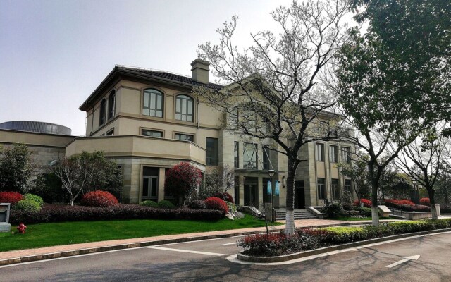 Selected Villa Inn (Hongqiao Railway Station)