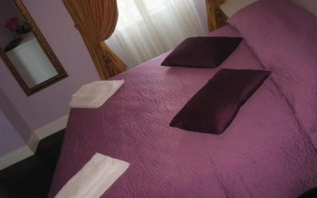 Vatican House In Rome