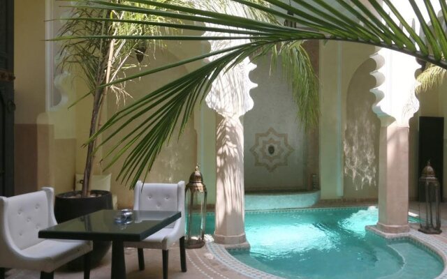Ambre Epices Medina Riad