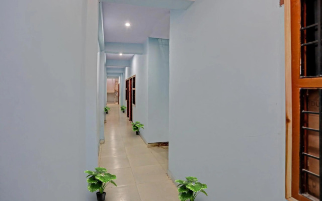 OYO Flagship 70113 Hotel Urban Villa