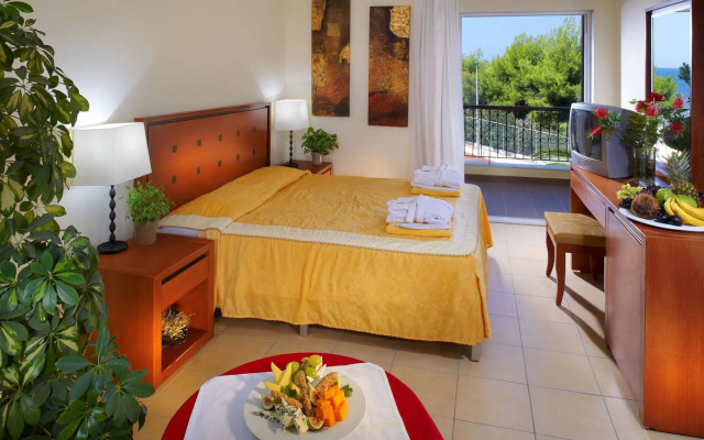 Portes Beach Hotel