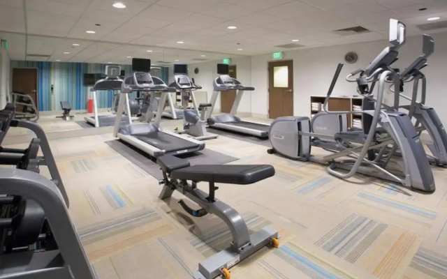Hampton Inn & Suites Orlando-John Young Pkwy/S. Park
