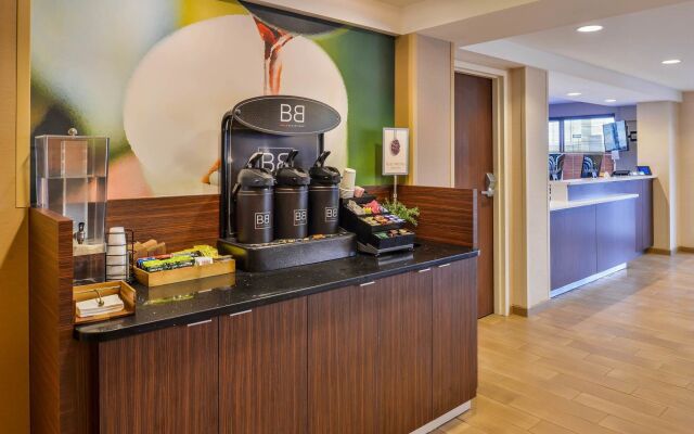 Fairfield Inn Marriott Rochester Airport