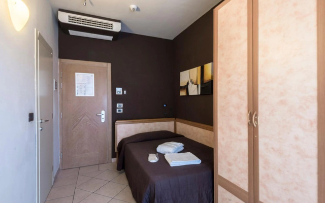 Hotel Montebello