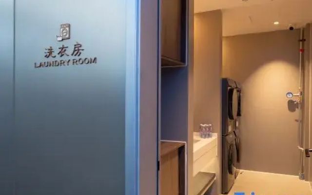 Memory Shiguang E-sports Hotel (Nanchang Wangfujing Branch)