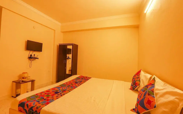 Capital O Samrat Palace Near Nampally Station
