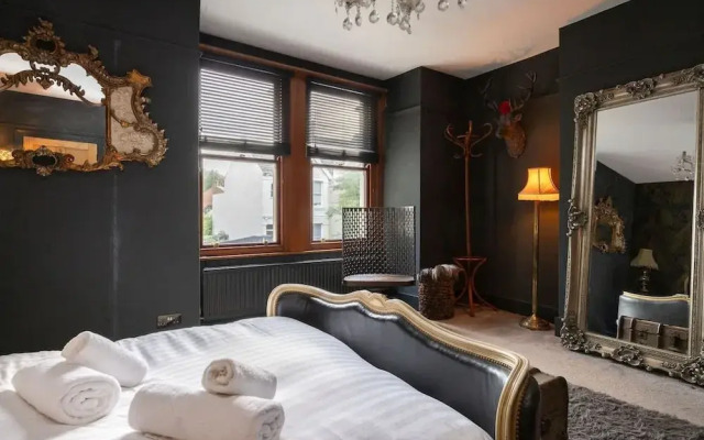 Host Stay Bernard Road Townhouse