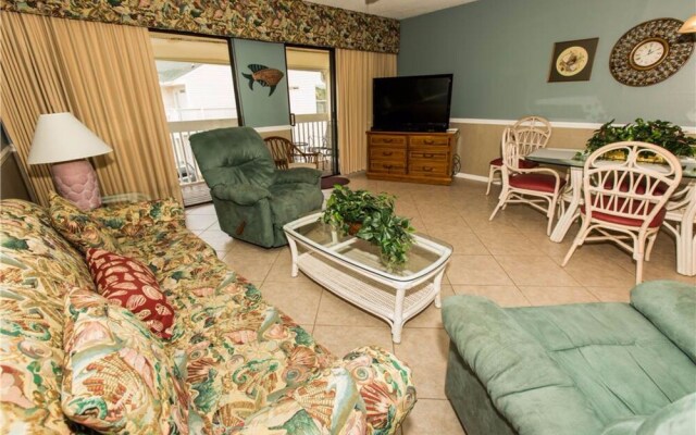 Sandpiper Cove Beachwalk by Holiday Isle