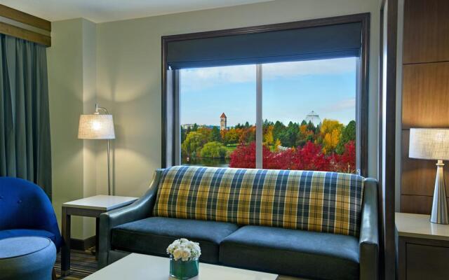 Oxford Suites Downtown Spokane