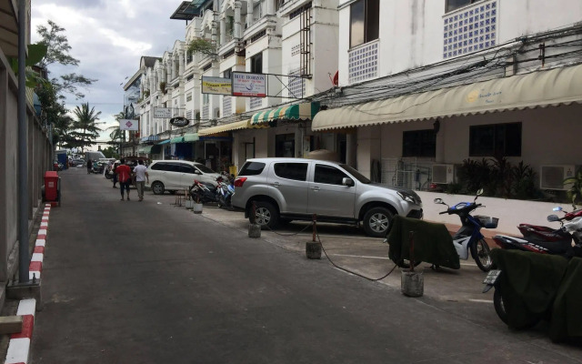 Smile Inn Patong