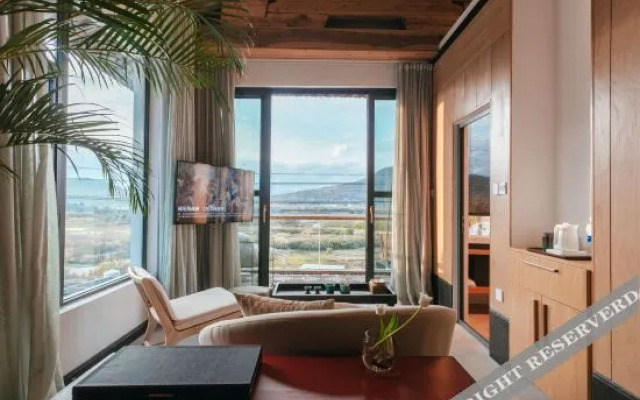 Tengchong Xitang Rehai Sulfur Hot Spring Boutique Lodge