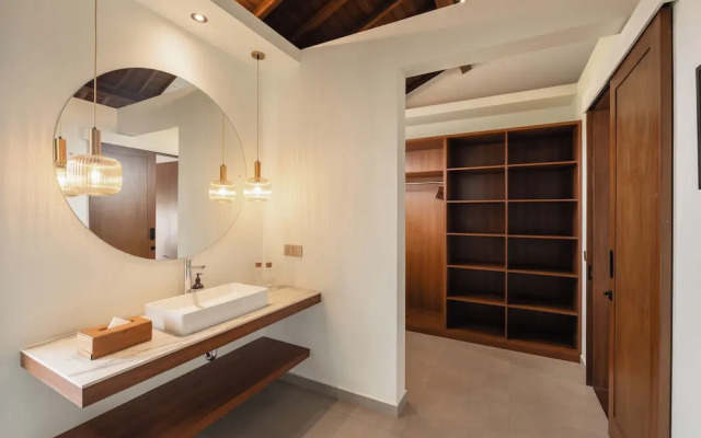 Rocca Bella Loft 1 by Alfred in Bali