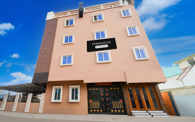 Super Townhouse Puri Formerly Hotel Narashingha