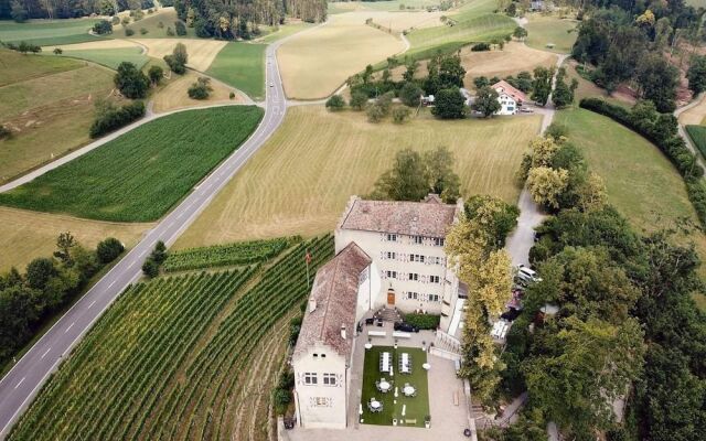 Hotel und Restaurant Schloss Castle Schwandegg