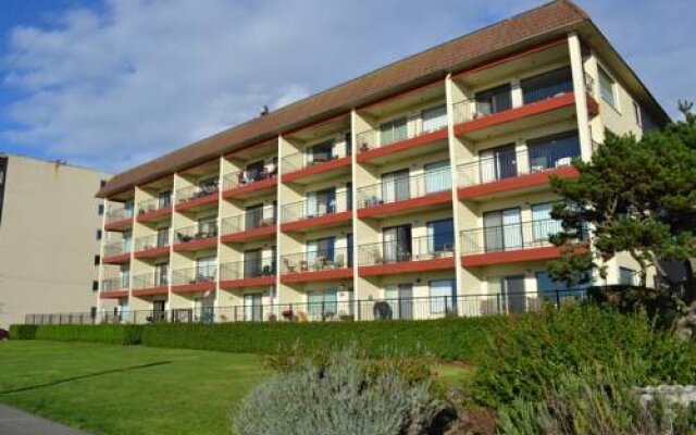 Seaside Beach Club Condos