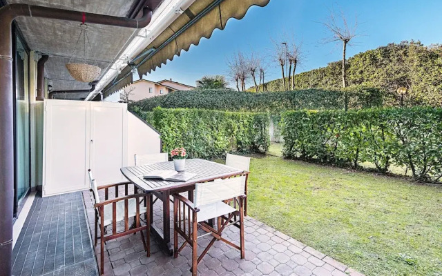 Residence Villa Giulia 5-03 with pool