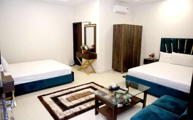 Royalton Inn Hotel
