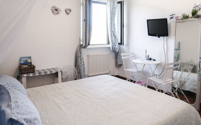Vistazzurra B&B