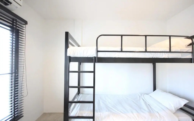 L22 Hostel