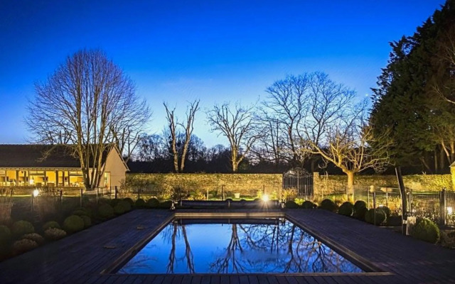 Hôtel de L'Abbaye Le Tronchet - Handwritten Collection