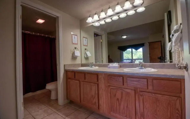 Cedar Lodge 405