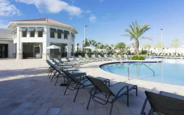 Amazing Townhome with private pool SL3054