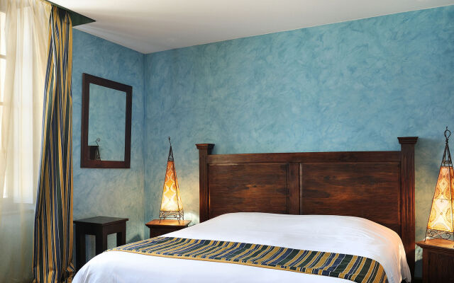 Hôtel & Spa du Domaine des Thômeaux, The Originals Relais