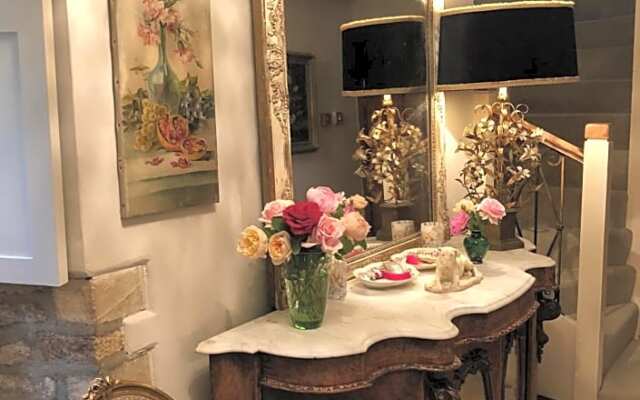 Pytts House Boutique Bed & Breakfast