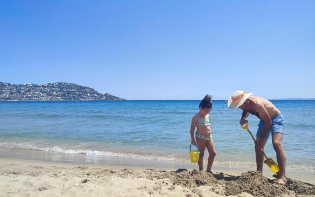 Apartamentos Isla de Rosas -Tramuntana42