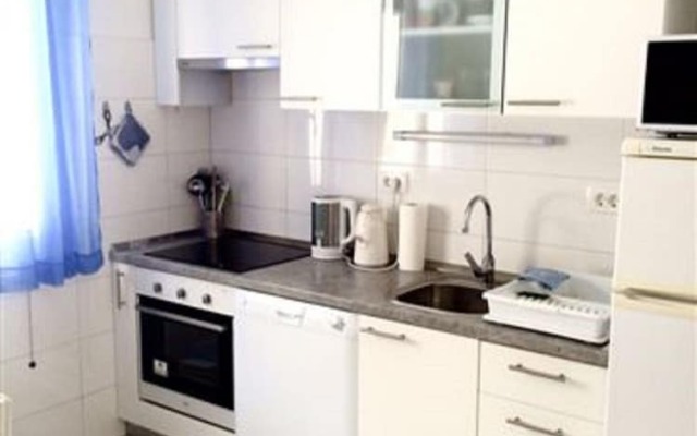 Apartment Plava Barka