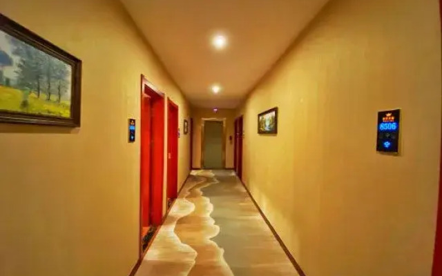 Lingqiu Jindu Hotel