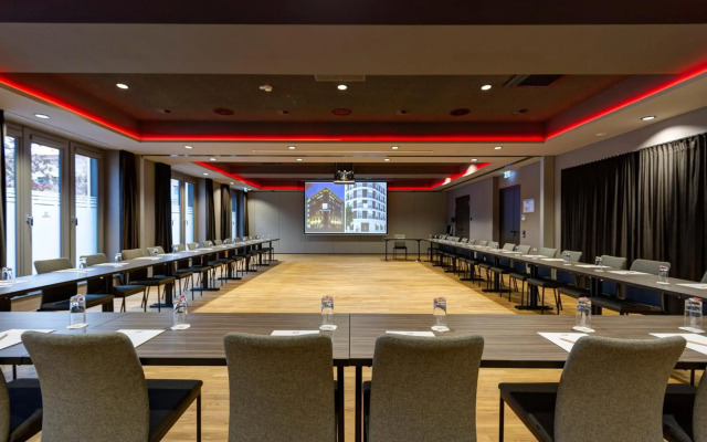 Qube Hotel Bahnstadt