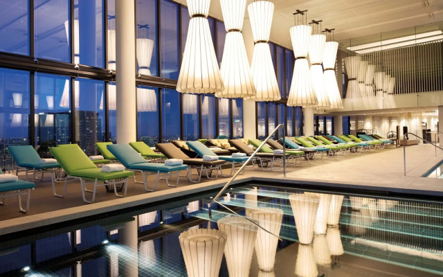 Crown Metropol Melbourne