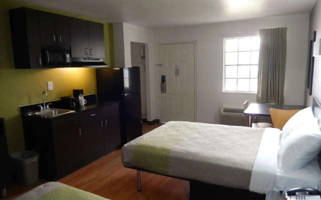 Venetian Inn & Suites Houston
