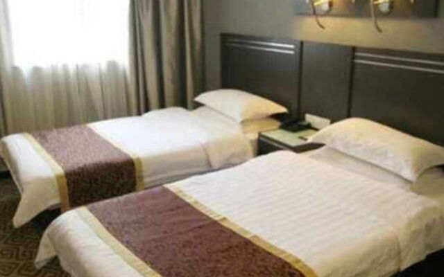 Huayi Business Hotel