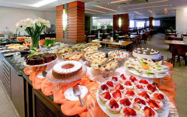 Mercure Camboriu Hotel