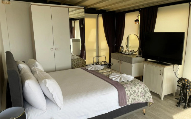 Arena Hotel - Special Class