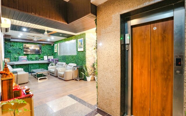 Fabhotel The Gross Infinity