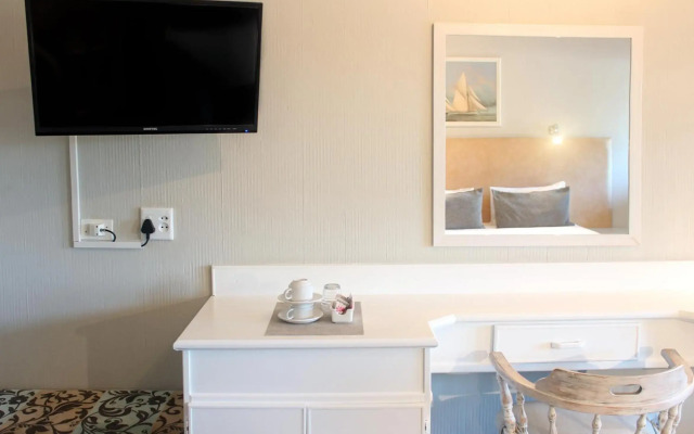 Oceans Hotel & Self Catering