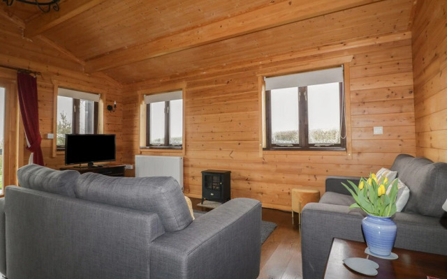Holly Lodge
