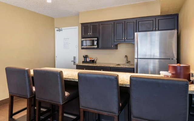 Clarion Hotel Conference Center Lexington North