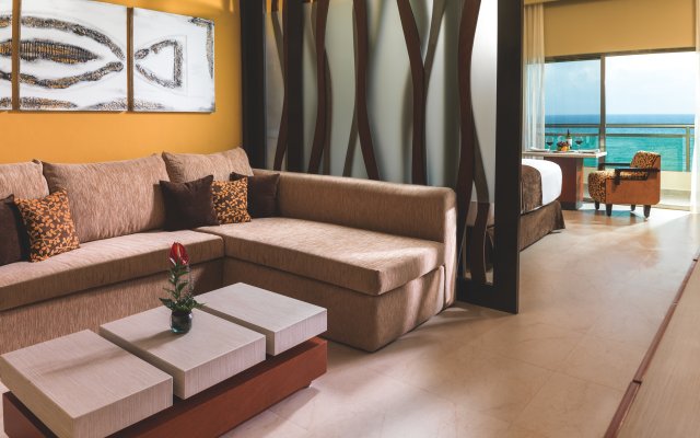 El Dorado Royale, Catamarán, Cenote & More Inclusive Aparthotel - Apart-hotel in Cancun - Photo 3