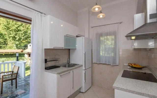 Seaview Apartment Lara